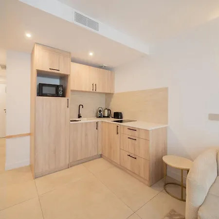 Place Des Lices -2bdr-6p- Tropez *